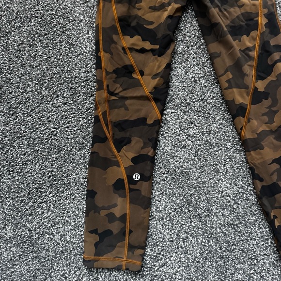Lululemon Time To Sweat Crop 23"
Size 4
Heritage 365 Camo Burnt Caramel - Picture 11 of 12
